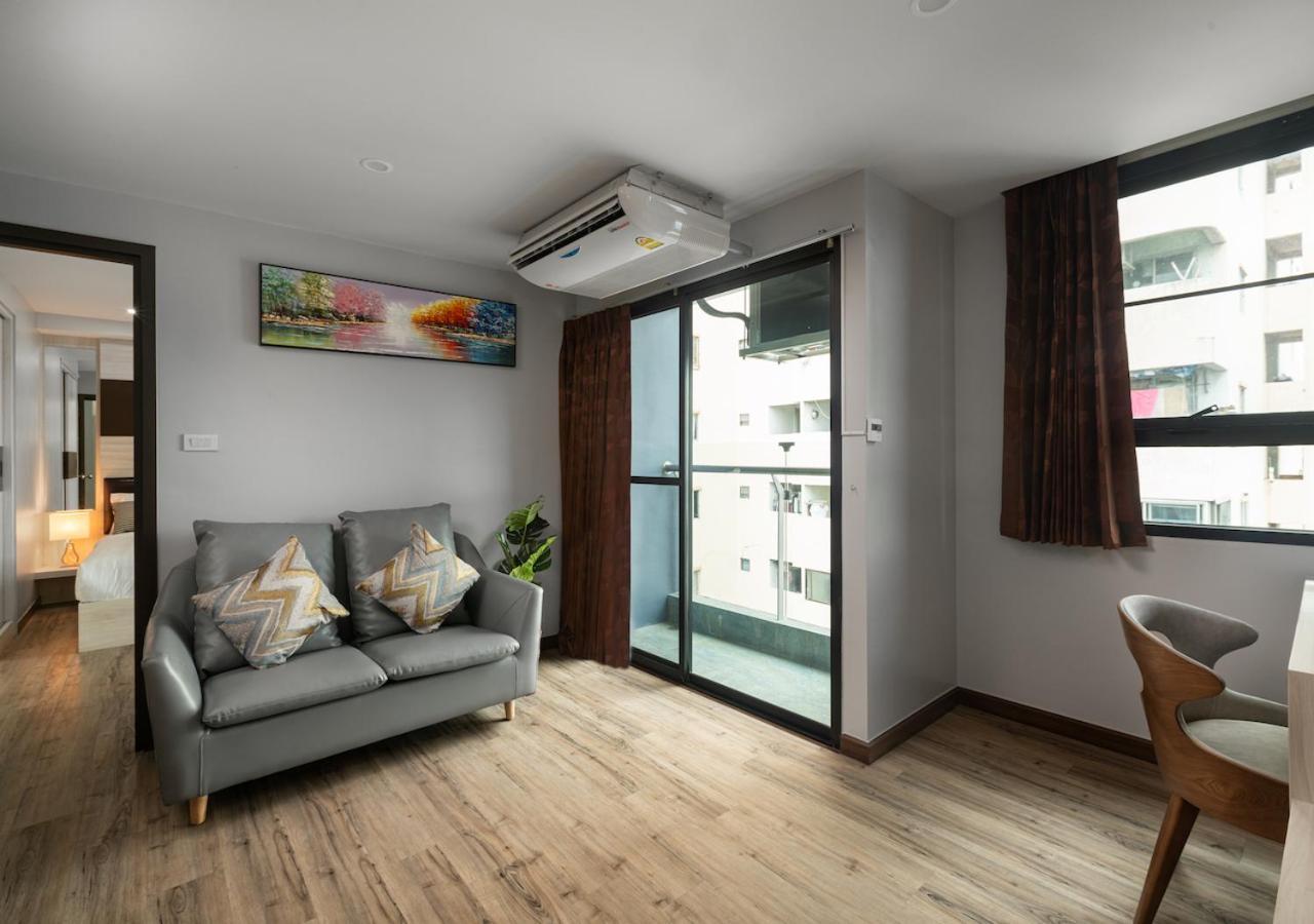 Vsk Residence For Business And Transit Bangkok Exterior foto